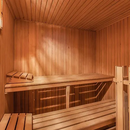 Dom wakacyjny Cozy In Pi With Sauna Crespina