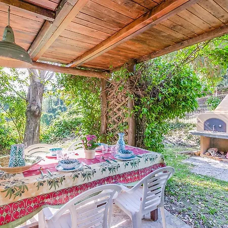 Cozy In Pi With Sauna בית נופש *