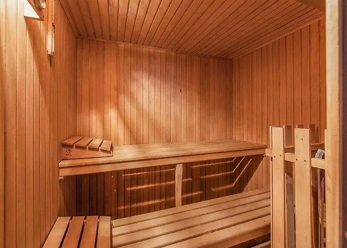 Cozy In Pi With Sauna Crespina